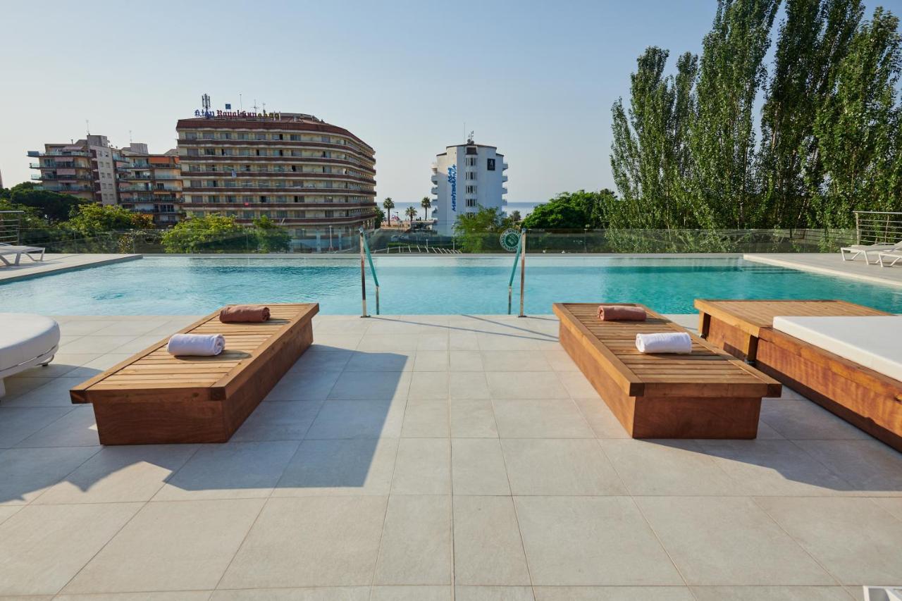 Отель Dwo Sirius - Adults Only Санта-Сусанна Экстерьер фото